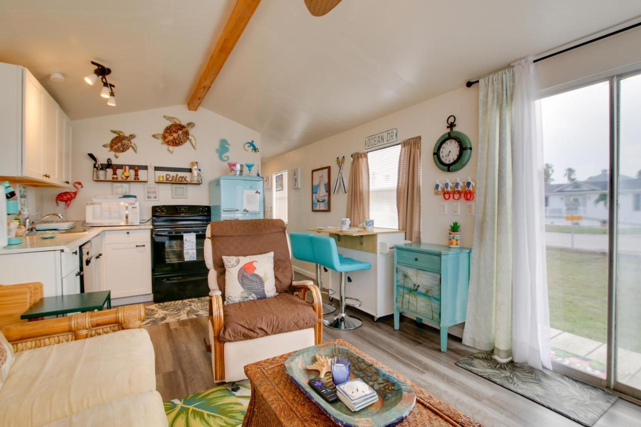 Cozy Waterfront Port Isabel Cottage With Deck! Eksteriør bilde
