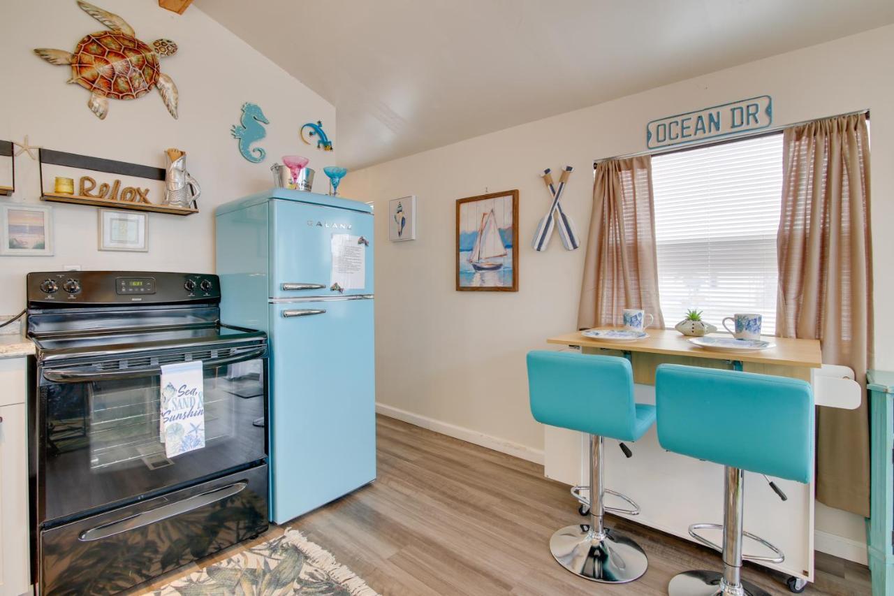 Cozy Waterfront Port Isabel Cottage With Deck! Eksteriør bilde